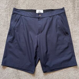 Men’s Reigning Champ 9” Coach’s Stretch Warp Knit Shorts Size 34